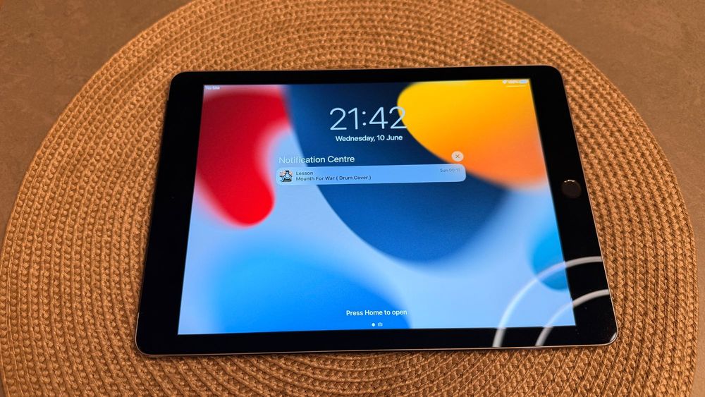 iPad Air 2 LTE в топ състояние