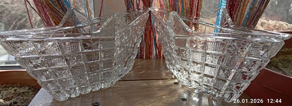 продам хрустальные вазы