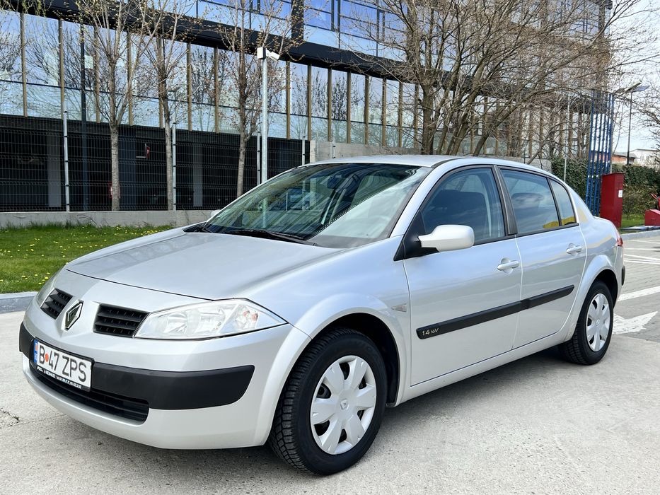 Renault Megane 105.000 Km Reali 1.4 benzina Unic Propietar ( Logan)
