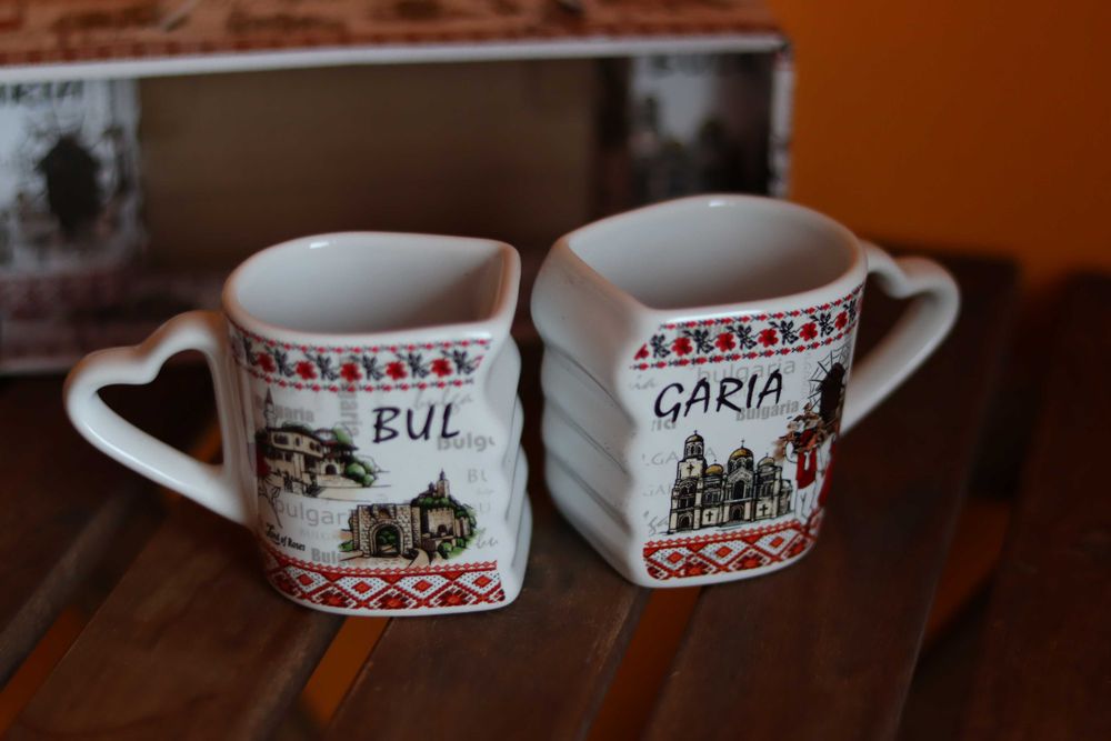 Комплект 2 броя керамични чаши с български забележителности