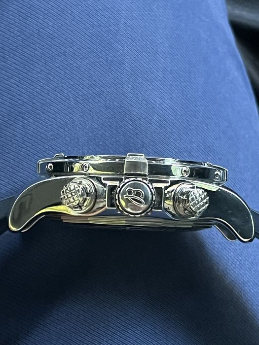 Breitling Superavenger 2, 48mm