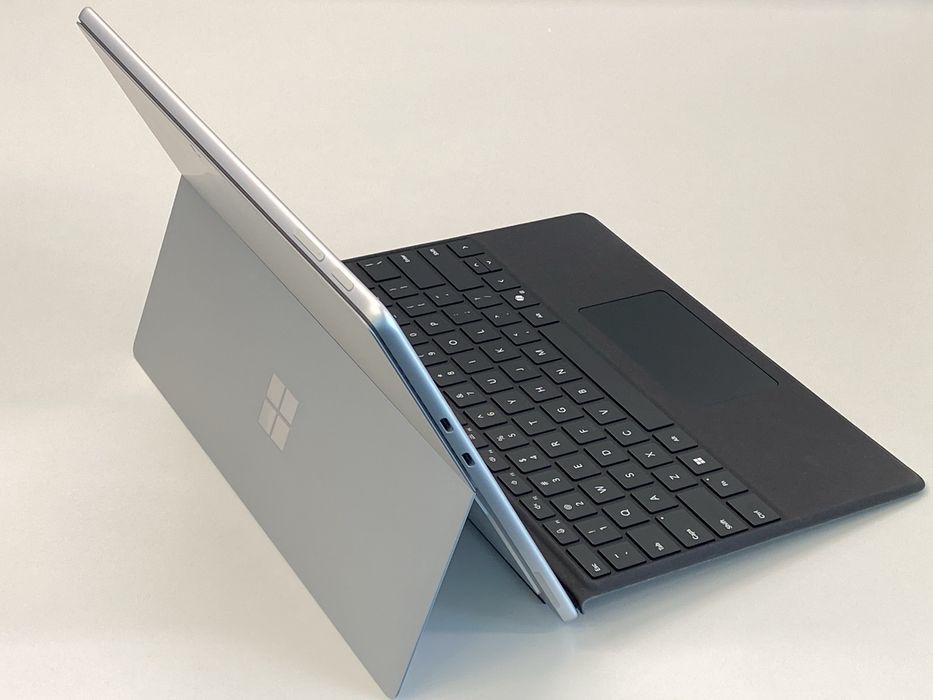 Microsoft Surface Pro for Business 11 Intel 16/256