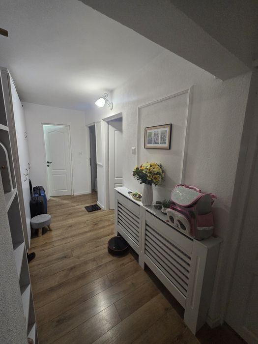 Vand Apartament 3 camere, 2 bai - mobilat si utilat
