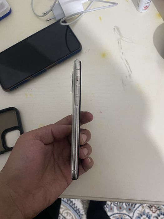 Продам айфон 11про