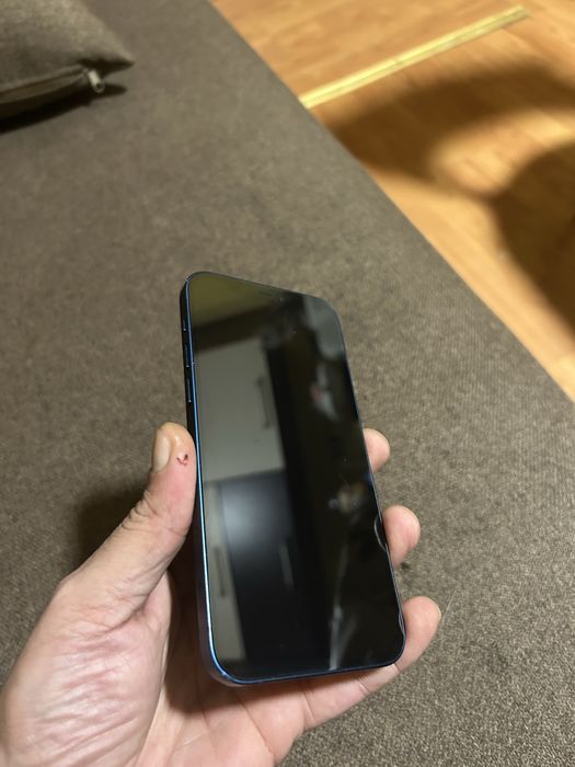 Iphone  12 64 de giga liber de retea