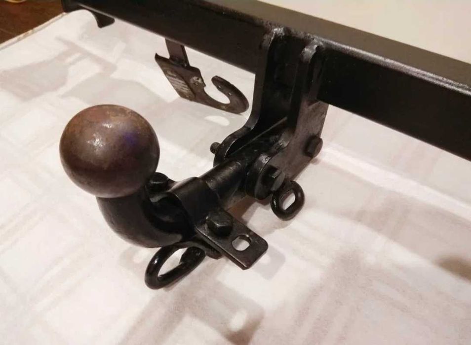 BMW теглич за БМВ е36 ,фабричен ,сертифициран теглич