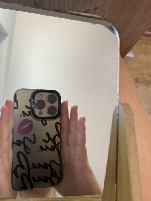 Кейсове за iphone 16 pro