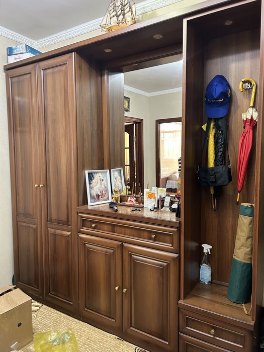 Шкаф для прихожей, б/у