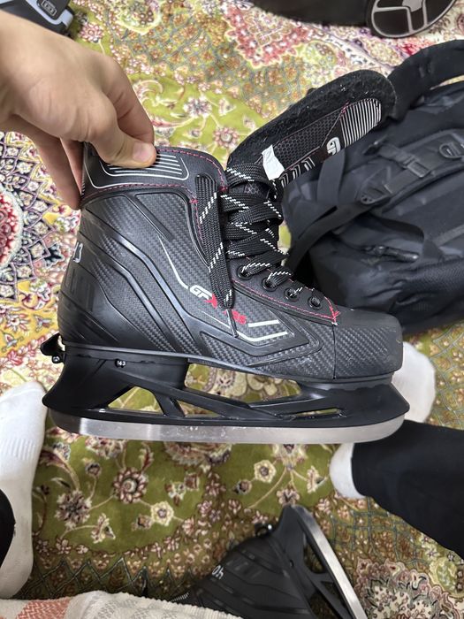 Почти новый конки размер 40-41