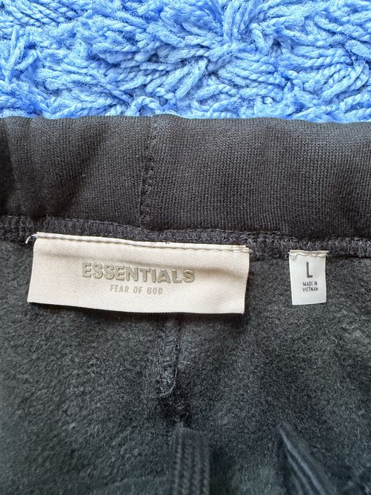 Pantaloni scurti essentials