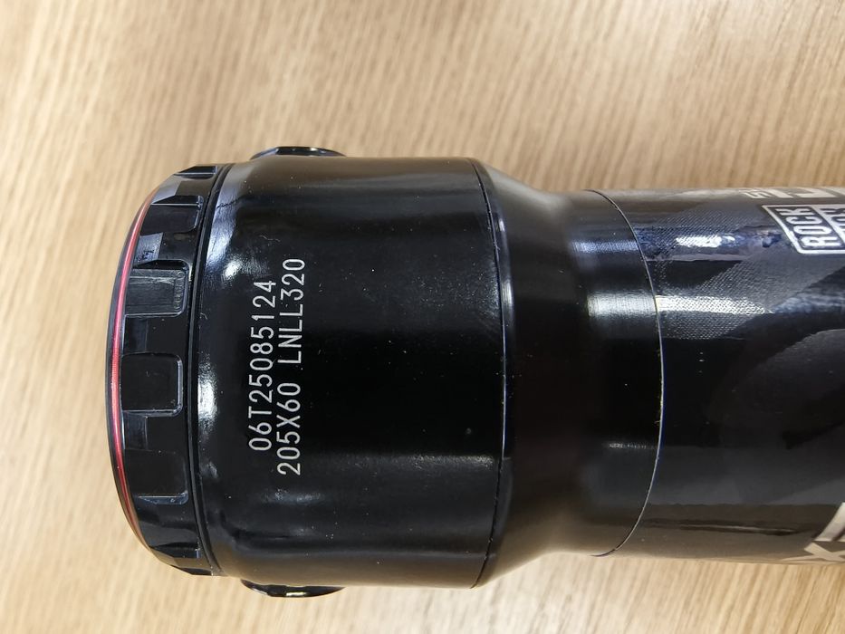 Заден амортисьор/Шок Rock Shox Super Deluxe Ultimate 205x60mm Trunnion