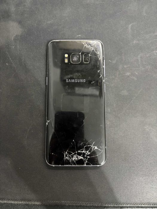 Telefon Samsung Galaxy S8 cu display nefunctional PIESE