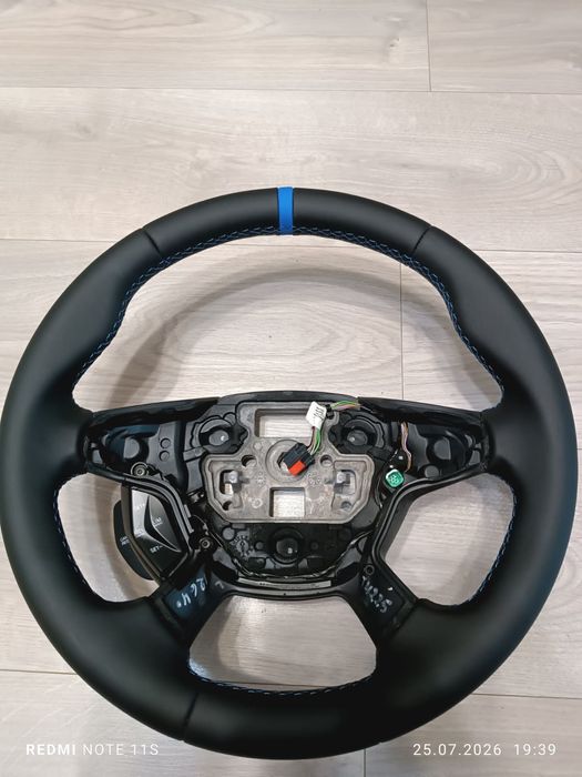 Vând volan Ford focus