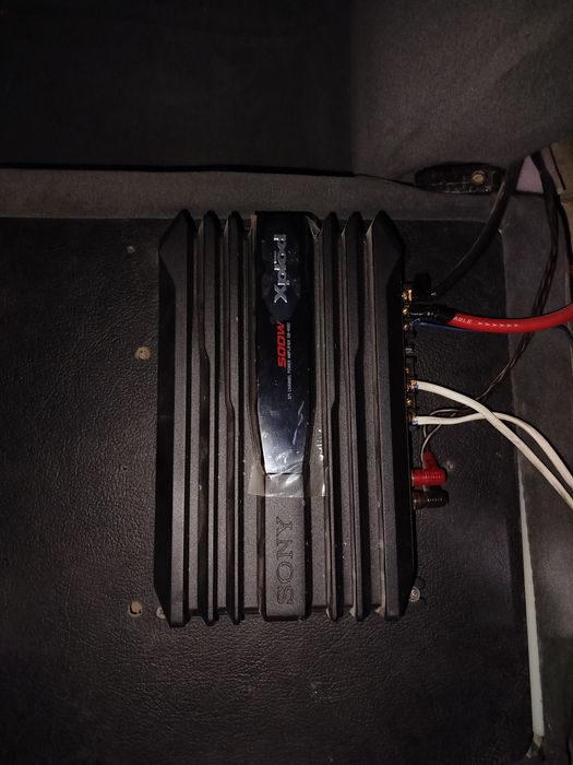 Самбуфер JBL 1200 усилитель Sony 500 w XM-N502