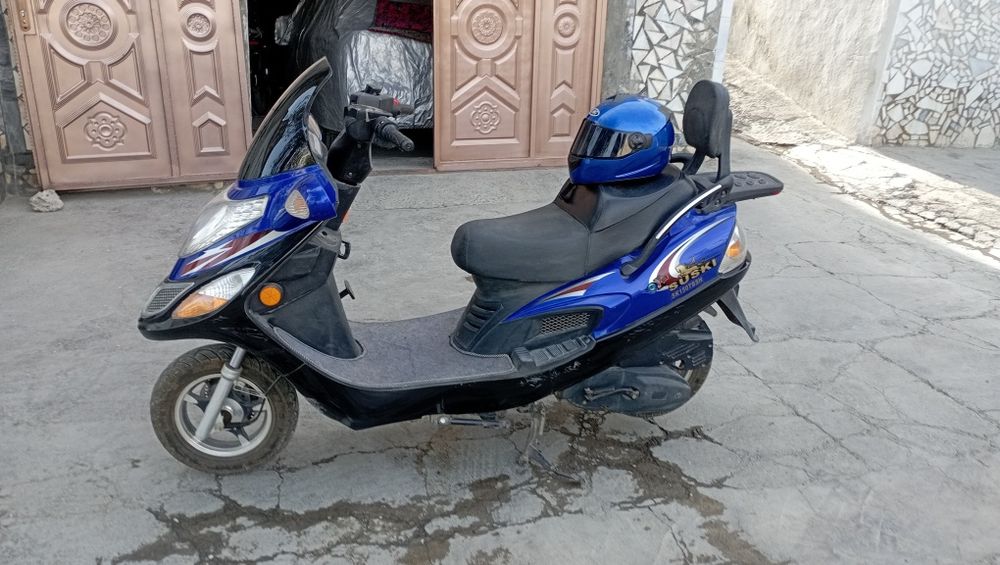 Moto skuter sotiladi yangi antikvarni