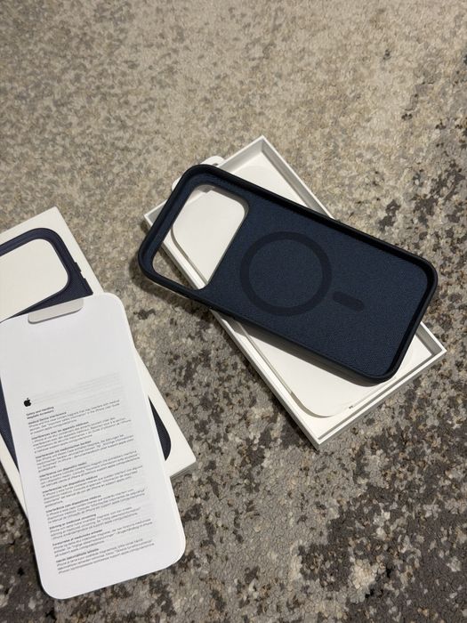 TechWoven Case за iPhone 17 Pro Max - СИН