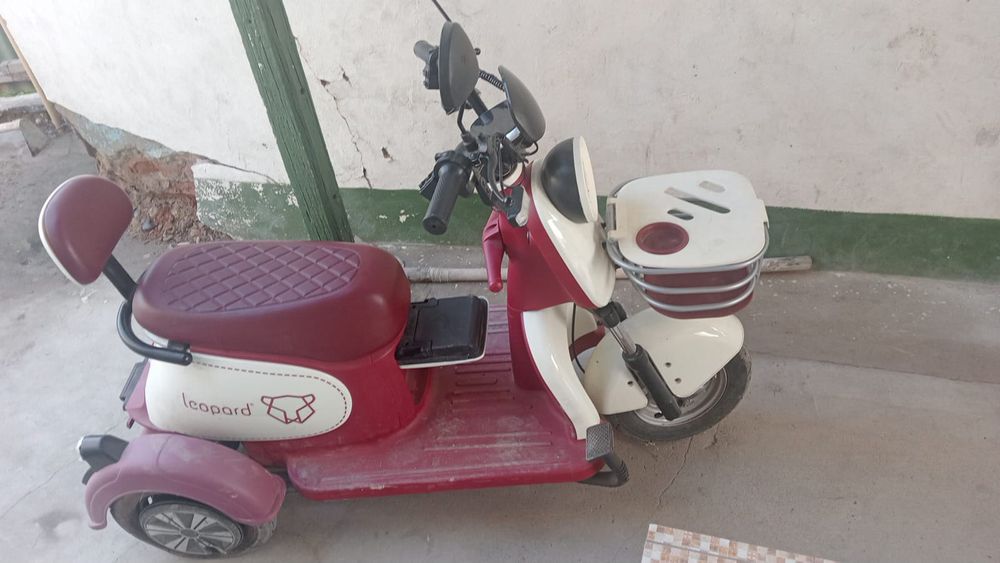 Скутер сатылады багасы келисимди