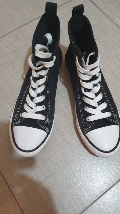 Кецове, купувани в Англия