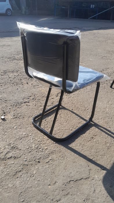 Stul silva ofis uchun