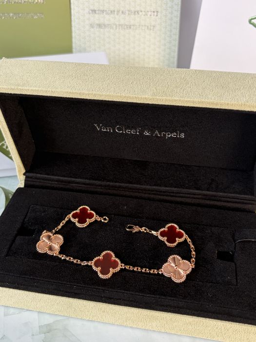 Дамска Гривна Van Cleef & Arpels Червено Златно