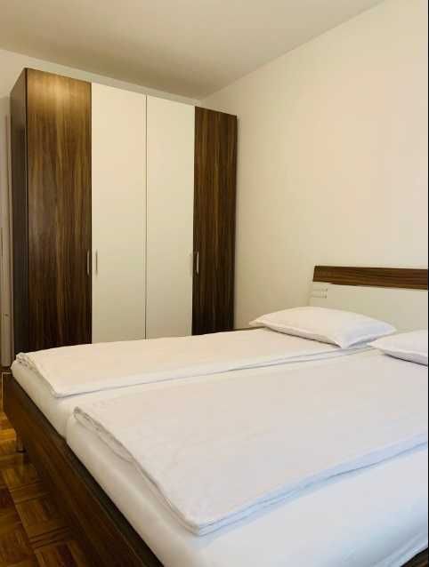 Продава се Тристаен апартамент в София, Хладилника - 116 кв.м за 1630 €/кв.м - Снимка #4