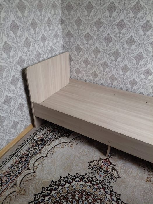 Продам кровать за 20.000