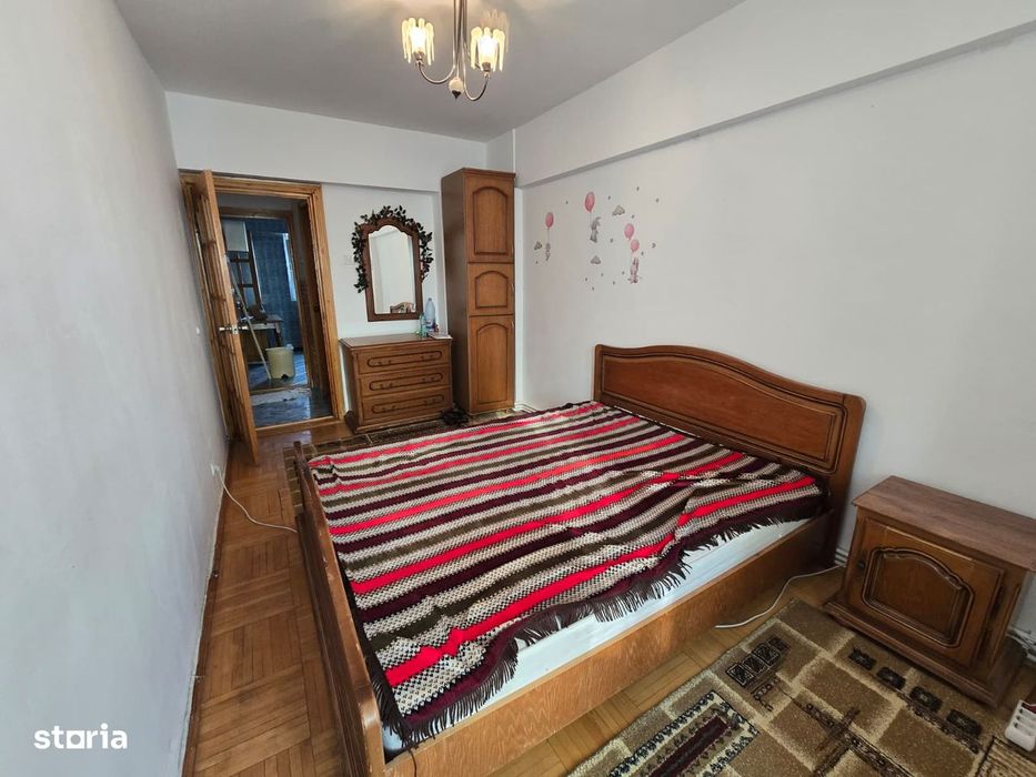 Ap 3 camere Nicolina , 2 bai , 430 Euro