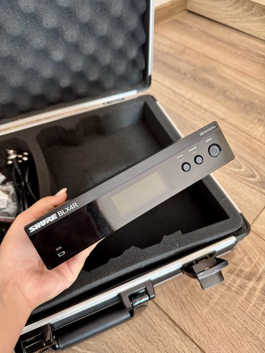 Microfon fără fir Shure BLX4R