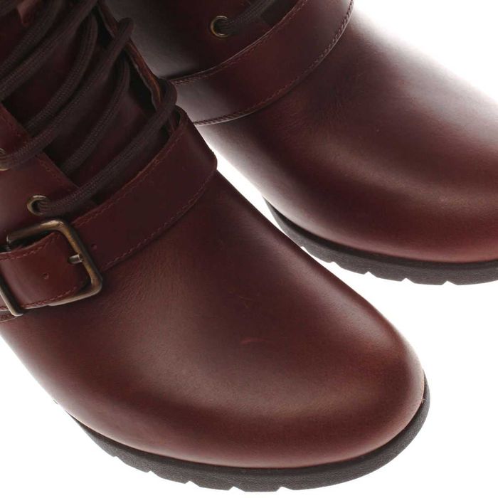 UGG AUSTRALIA № 37/38 – Дамски водоустойчиви боти ест кожа нови кутия