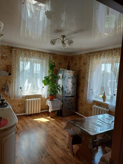 Обменяю дом на квартиру