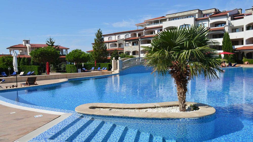 Продава се Тристаен апартамент в Свети Влас - 149 кв.м за 2148 €/кв.м - Снимка #14