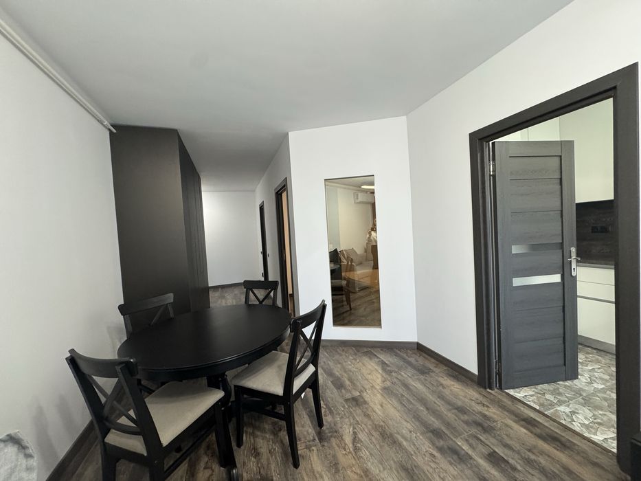 Apartament cu Nisa de Dormit si balcon de 10 mp Zorilor Scala Frunzisului