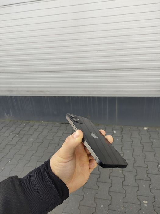 Vând iPhone 12  fară defect