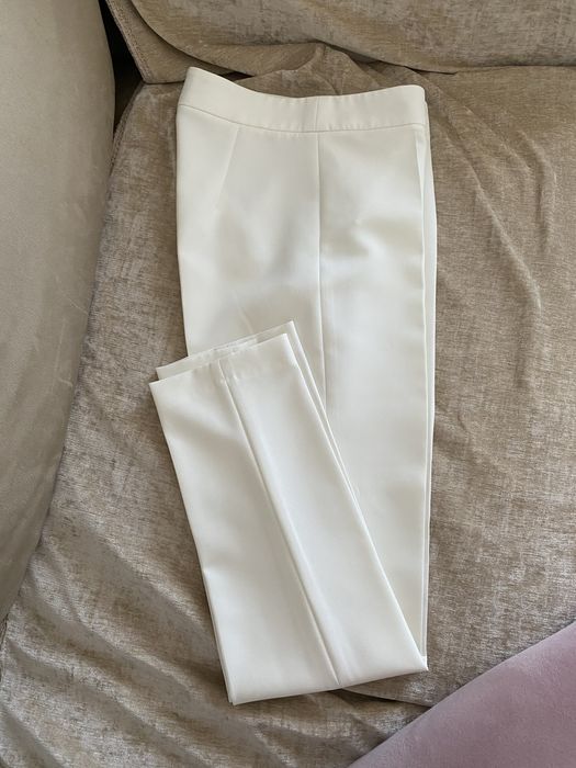 Pantaloni albi Nissa