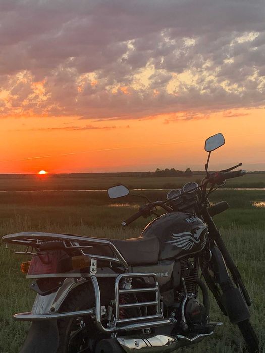 Мотоцикл HAMMER 200 кубов