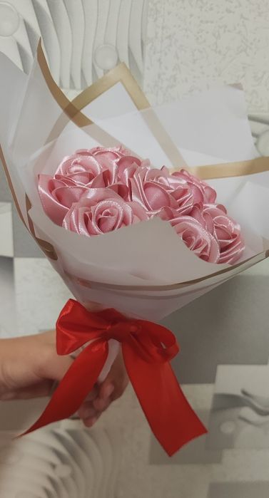 Букет из атласных лент