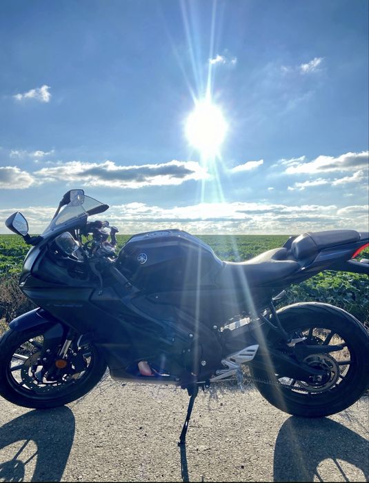YAMAHA YZF R125 2023