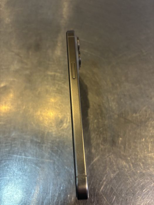 Айфон 15 про мах