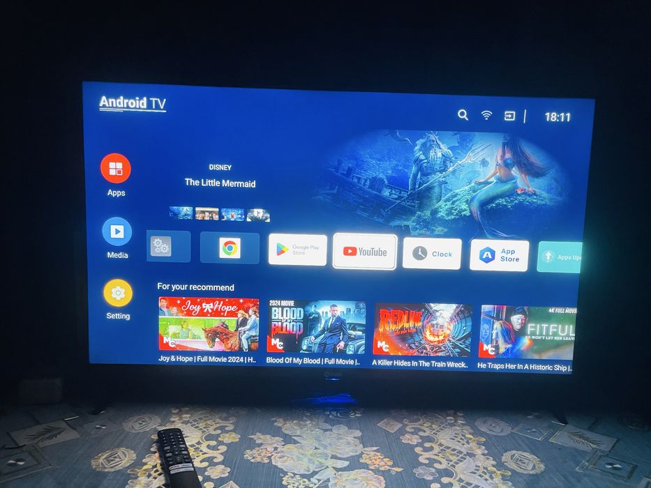 Televizor 43razmer Smart orginali garantyasi bn