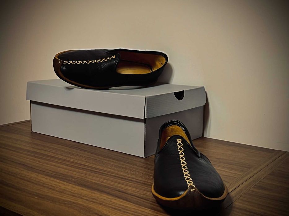 Кожени обувки със старинна визия, нови, размер 42-43