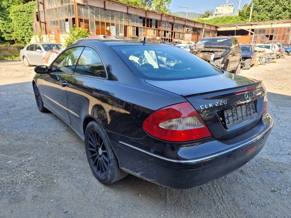 Mercedes CLK220CDI 150кс 646 Facelift  автоматик черен таван НА ЧАСТИ!