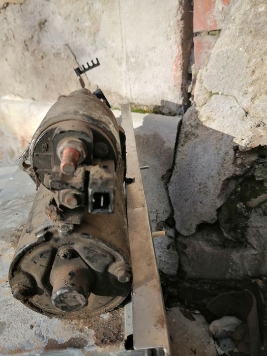 Стартер эа Seat Ibiza 1.4 бензин и Seat Cordoba и Golf3 е тройка