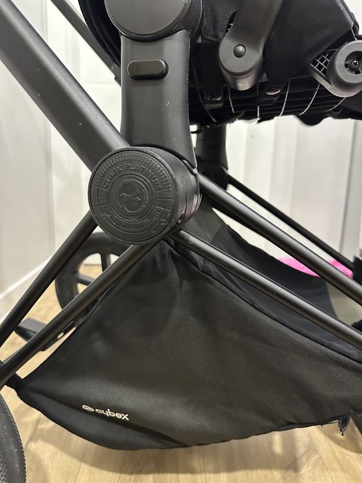 Количка Cybex Priam Platinum Butterfly