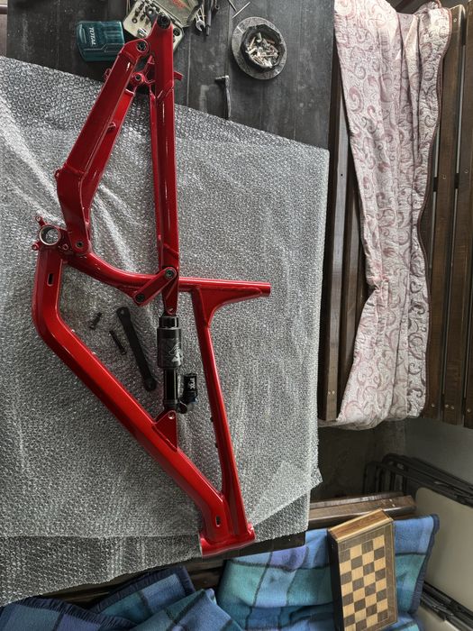 Cadru Canyon Torque 5 AL 2023 - Mărime XL - Custom Candy Red (Impecabil)