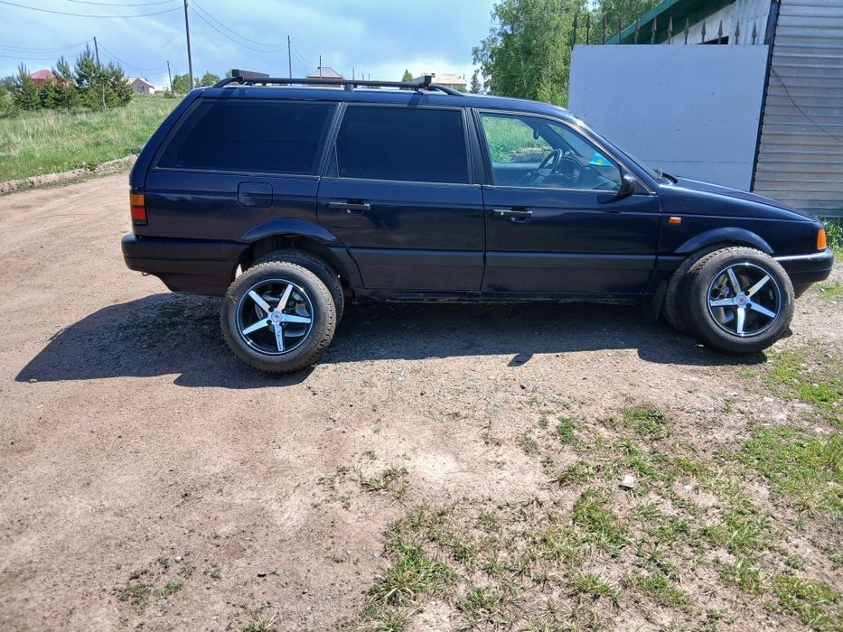 Продам диски вместе с резиной липучка на15 . На пассата.