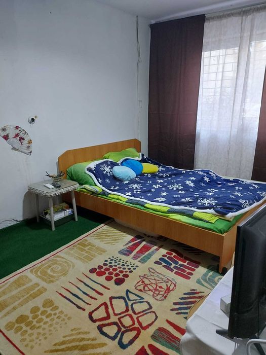 Vand Garsoniera aproape de centru, Aleea Grivita