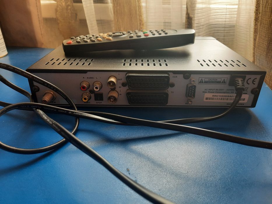 Продам приставку Alma tv