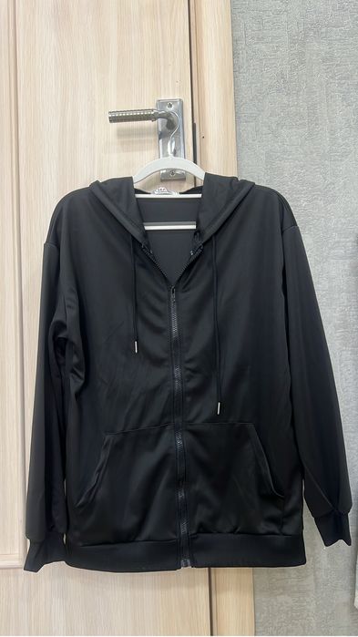 Кофта,зипка,размеры есть