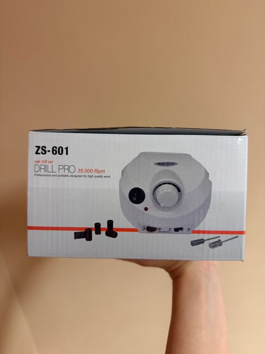 Freză electrică pentru unghii, Lampă UV pentru manichiură