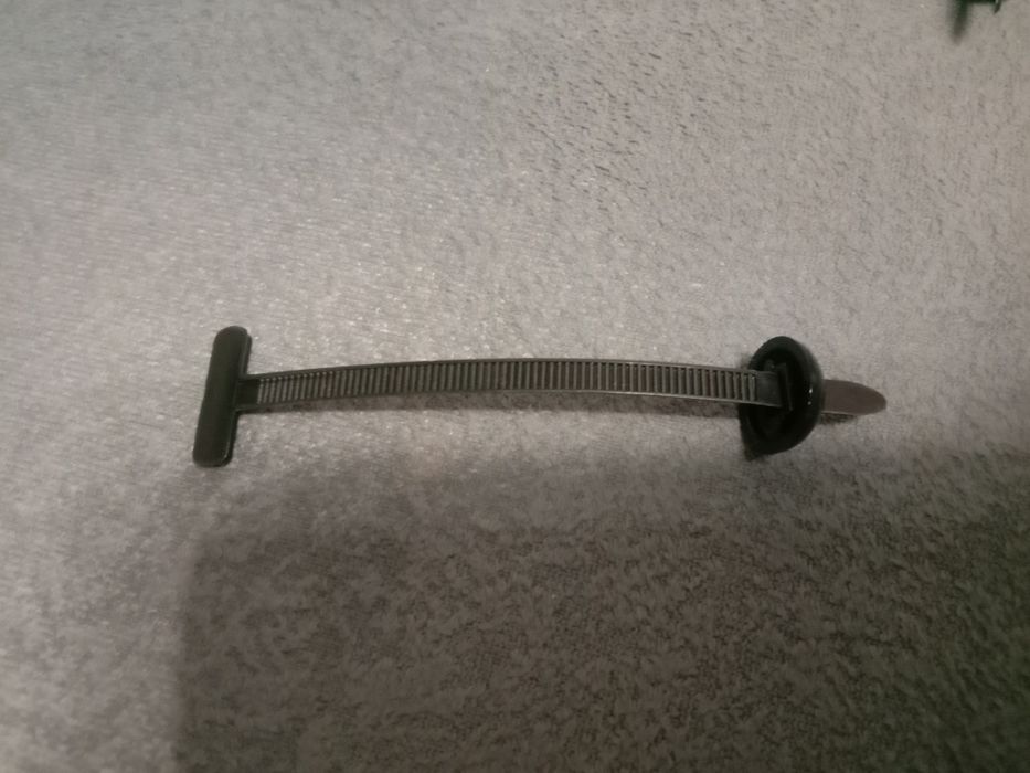 Универсальные стяжки